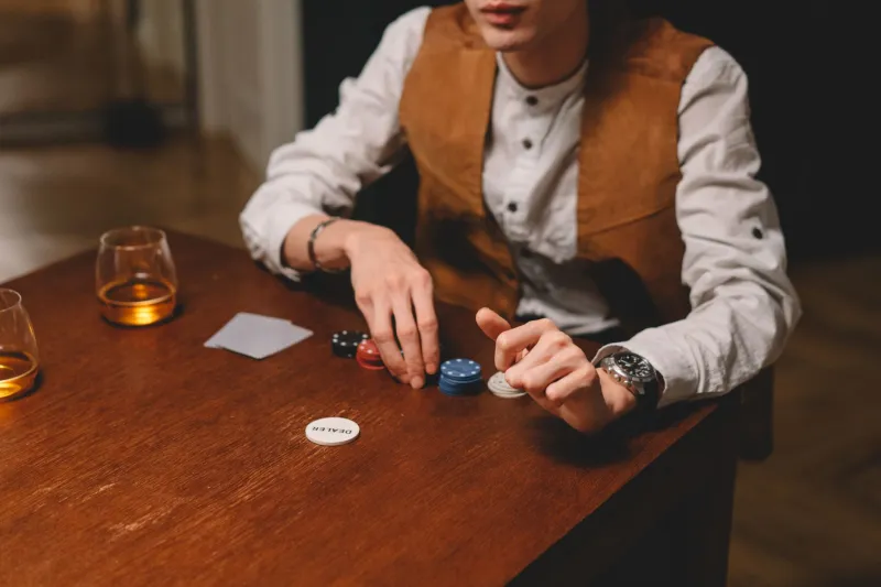 Chasing Loyalty Points or Jumping for Bonuses? Here's Where Slot Players Actually Come Out Ahead